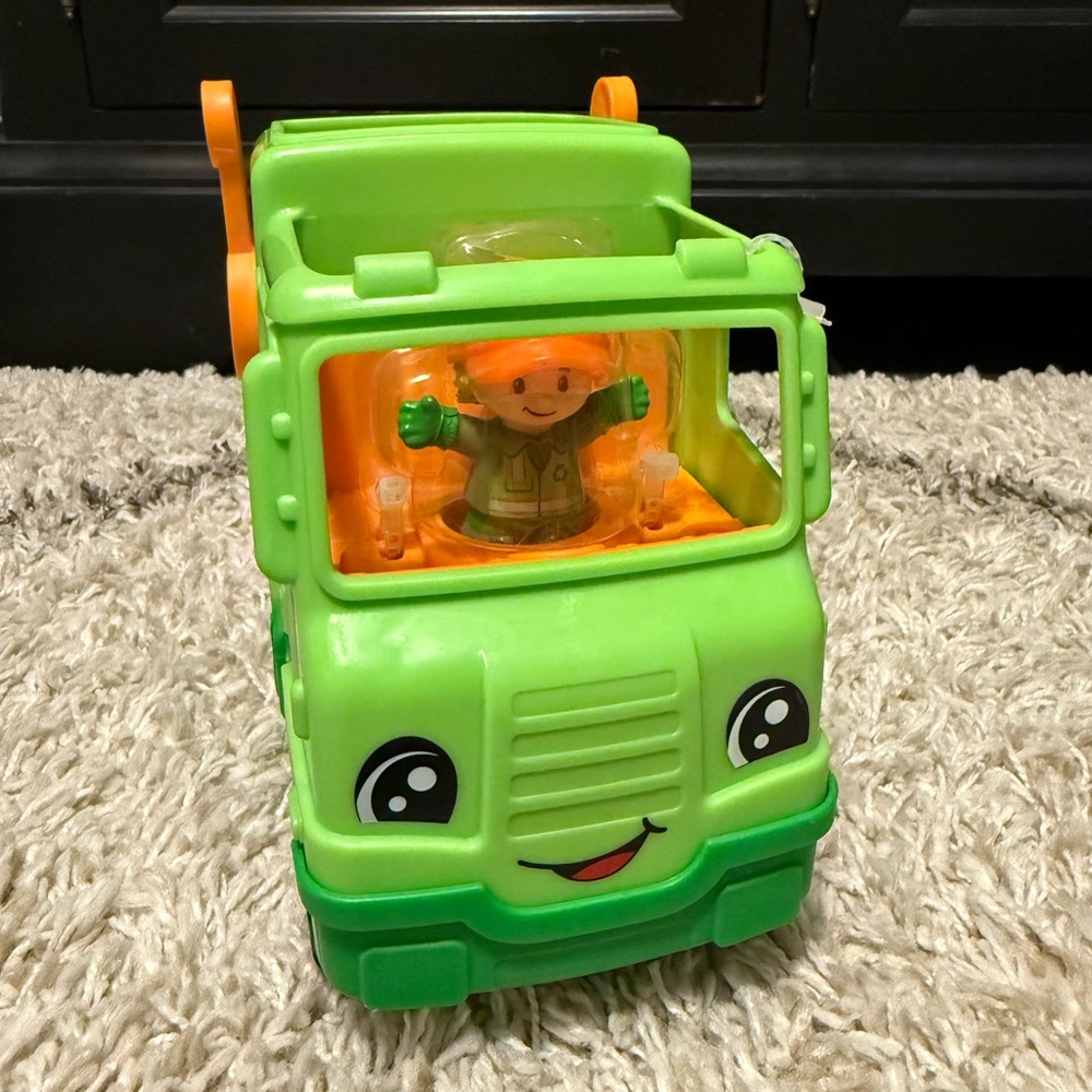 Fisher Price Little People Recycling Truck